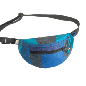 Lombi banane upcyclée coupe-vent bleu